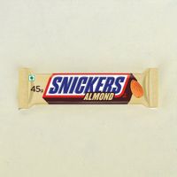 Snickers Almond Filled Chocolate Bar