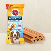 Pedigree Dentastix, Dental Stick And Oral Care Dog Treat For Adult Medium Breed (10-25 kg) (7 Sticks)