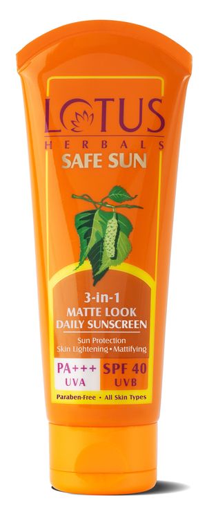 Lotus Herbals Safe Sun 3 In 1 Tinted Daily Sunscreen Matte Look SPF 40 PA+++ For All Skin Types