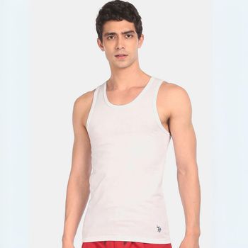 U.S. Polo Assn. Men's Comfort Fit Pure Cotton I024 Vest - White - M