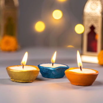 Traditional Earthen Diya Set – 2.5 Hour Burn Time