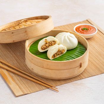 Steamed Chicken Keema Bao