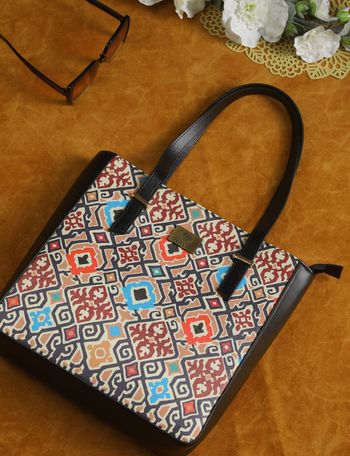 Priyaasi Ethnic Ace Polypropylene Tote Bag