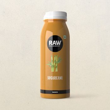 Raw Pressery Sugarcane Juice Pet