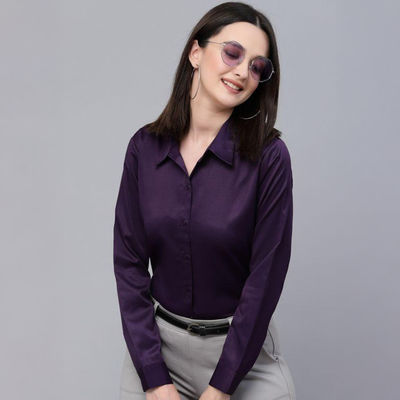 Women Solid Wine Satin Formal Shirt-M | SS23SQARTHASAT - Wine
