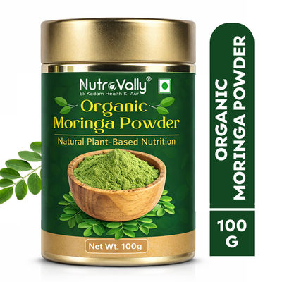 Moringa Powder Superfood Rich in Nutrients