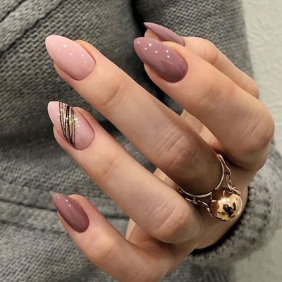 Nailed It Reusable Luxury Press On Nails | Short Round | Peony Pinks | Pink