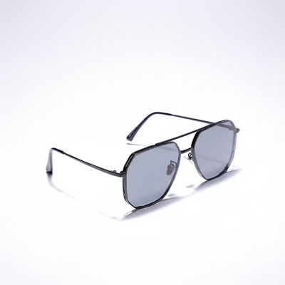 Premium Men Polarised & UV Protected Lens Rectangle Sunglasses - CLSM134