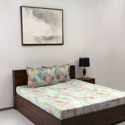 Fantasque 180 TC 100% Cotton Light Green Super King Size Bedsheet 2 Pillow Covers