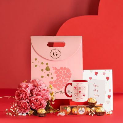 Blossom Affair Romantic Gift Hamper | The Gift Studio