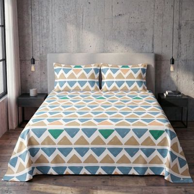 135 GSM King Bedsheet Set |250 x 275 cm| With 2 Pillow Covers