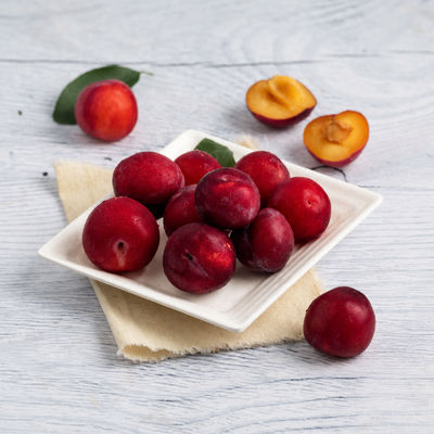 Plum (Aloo Bukhara)
