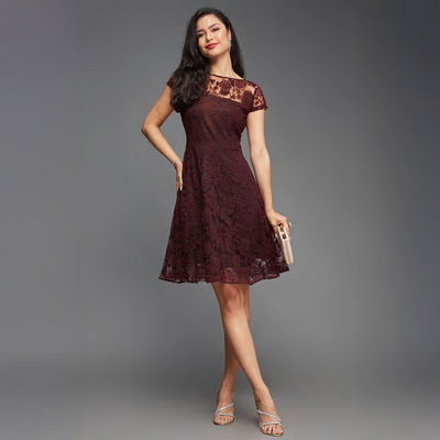 Women Round Neck Cap Sleeves Lace Knee-Long Skater Dress | Wine | S