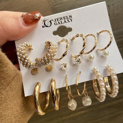 Gold-Toned Circular Studs & Hoop Earrings (1 Pack 18 Pieces)