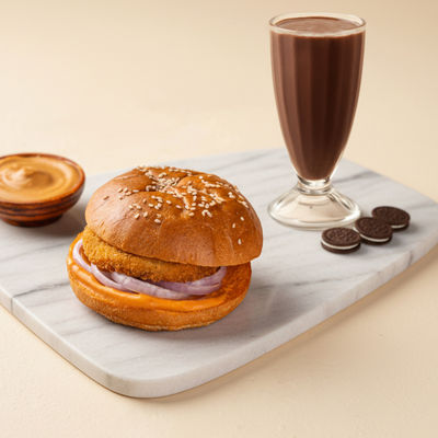 Chicken Classic Burger + Oreo Chocolate Shake
