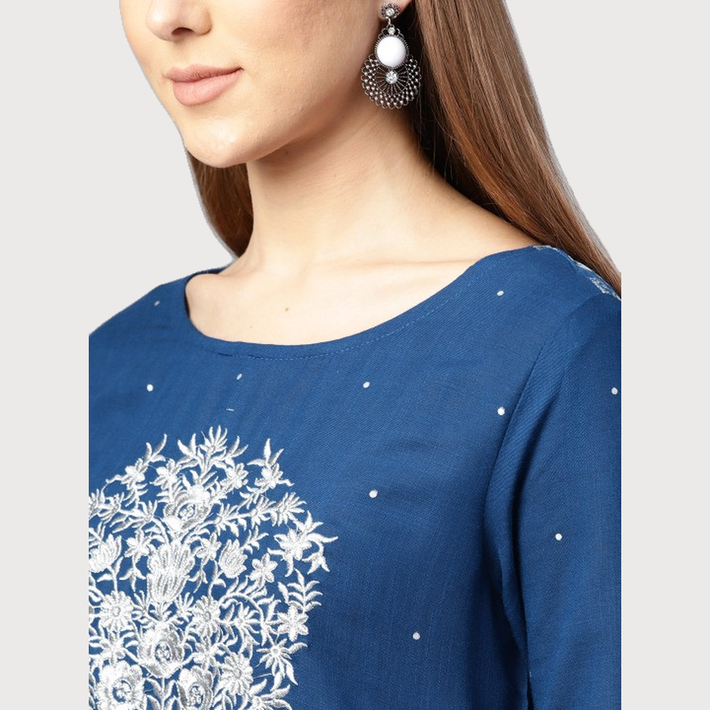 emi様オーダーページ♡ Ishin Women Embroidered Suit Set - Buy at ₹1192 Online | Instant