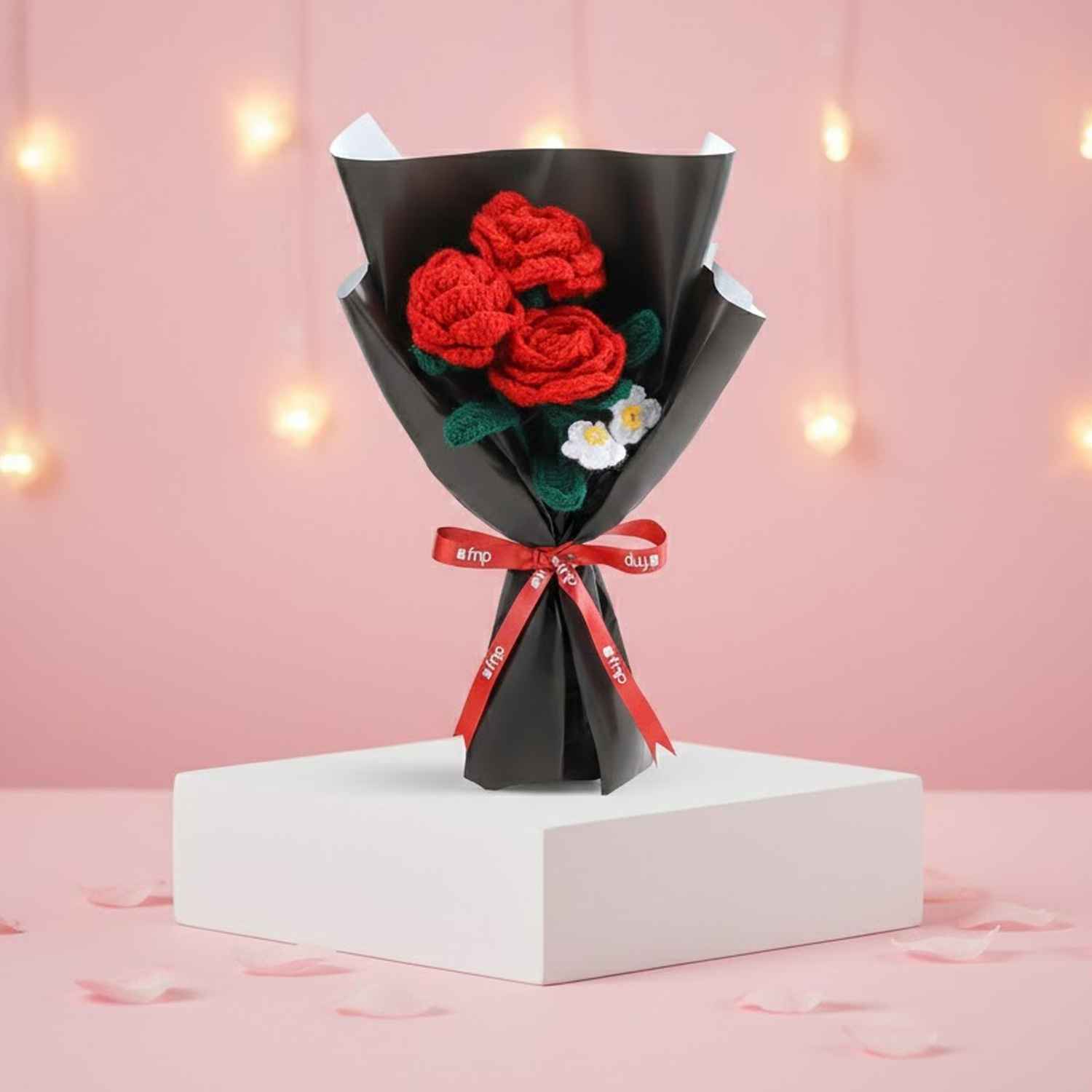 Flowers and bouquet - Buy Flowers and bouquet Online at Best Price