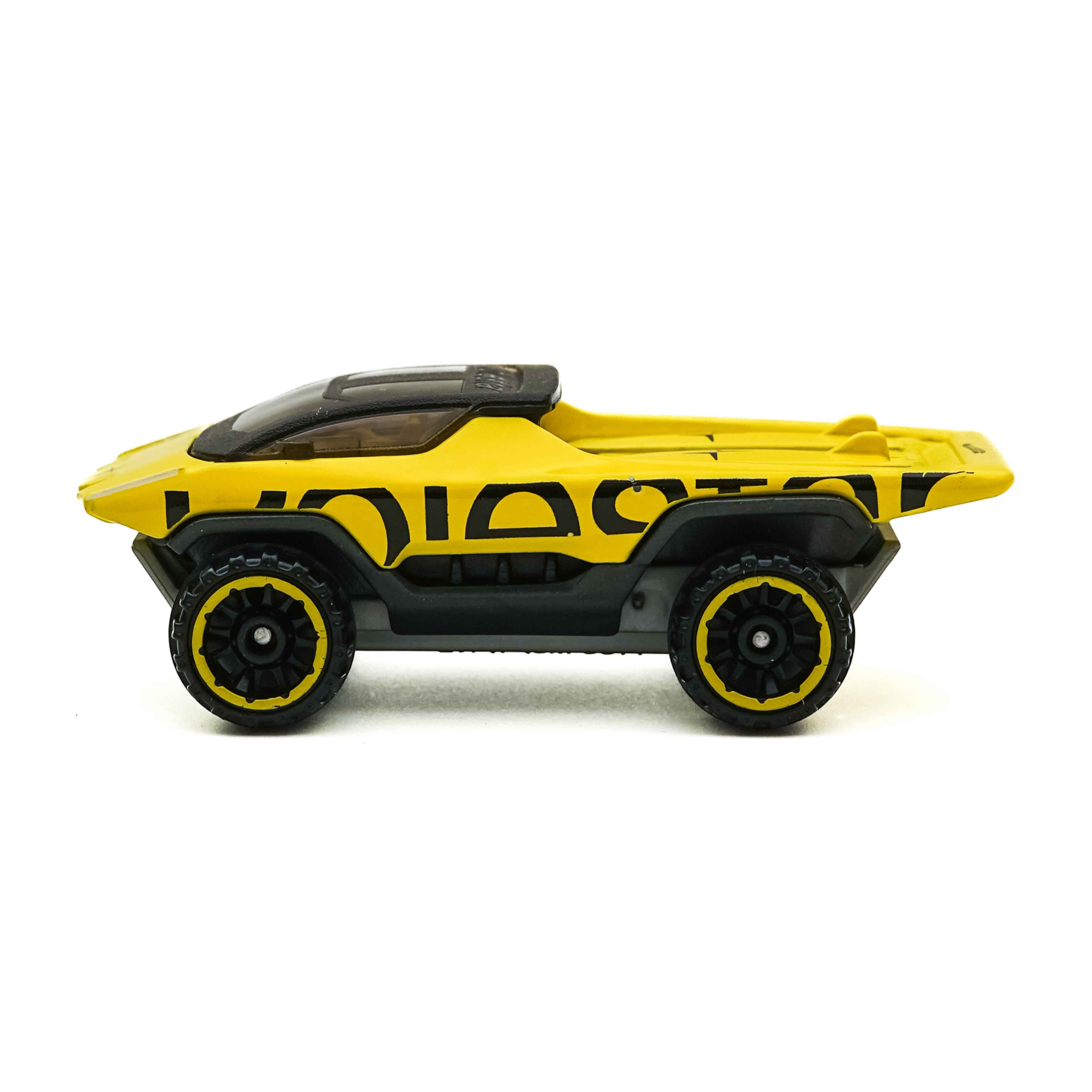 Hot Wheels Worldwide Basic Car HW 2025 SINGLES NEW MODEL POLESTAR