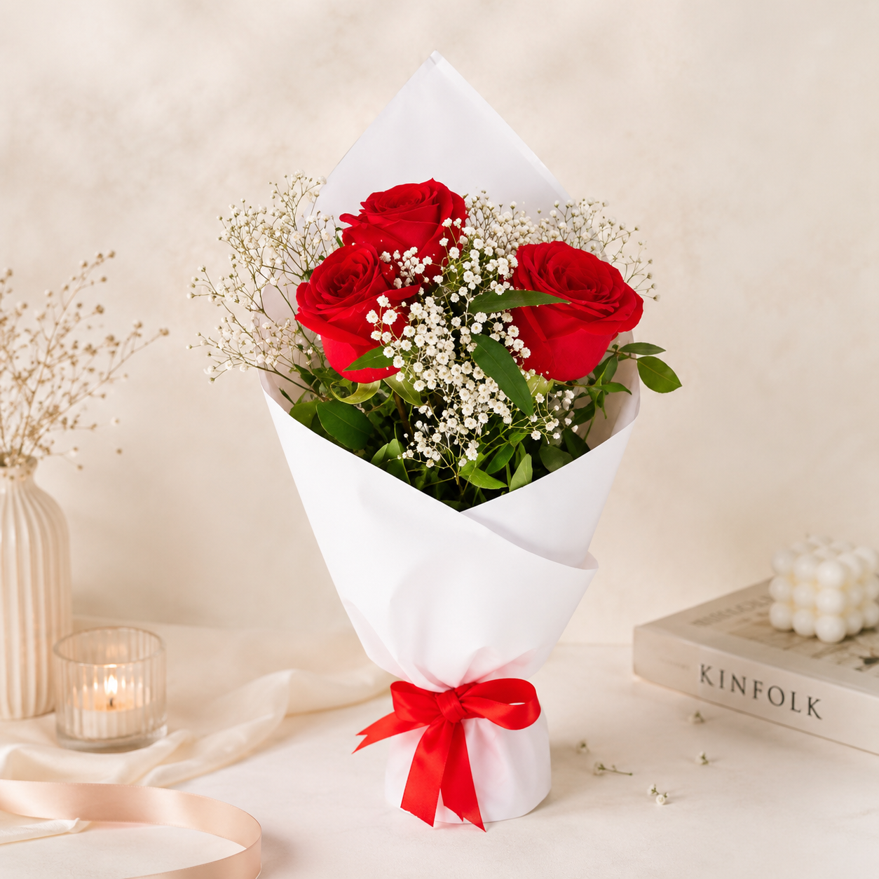 あブーケ Spl 3 Red Roses Bouquet - Buy at ₹54 Online | Instant Delivery