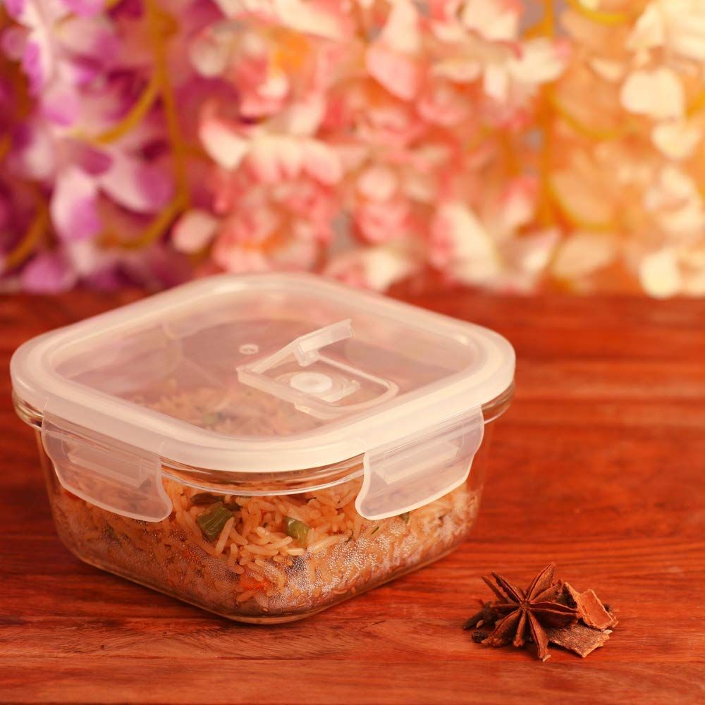 Femora Borosilicate Glass Microwave Safe Square Food Storage Container With Air Vent Lid 500Ml