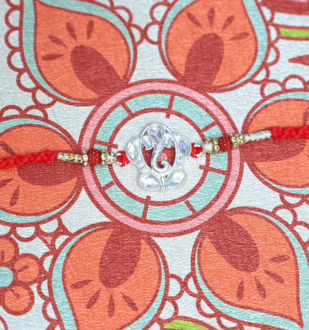 Aurum 3D Ganapati Rakhi - Divine Elegance