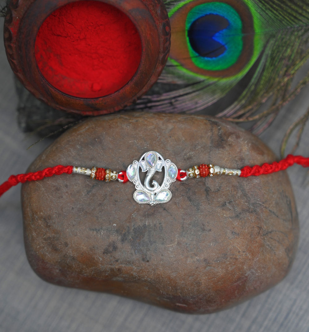 Aurum 3D Ganapati Rakhi - Divine Elegance