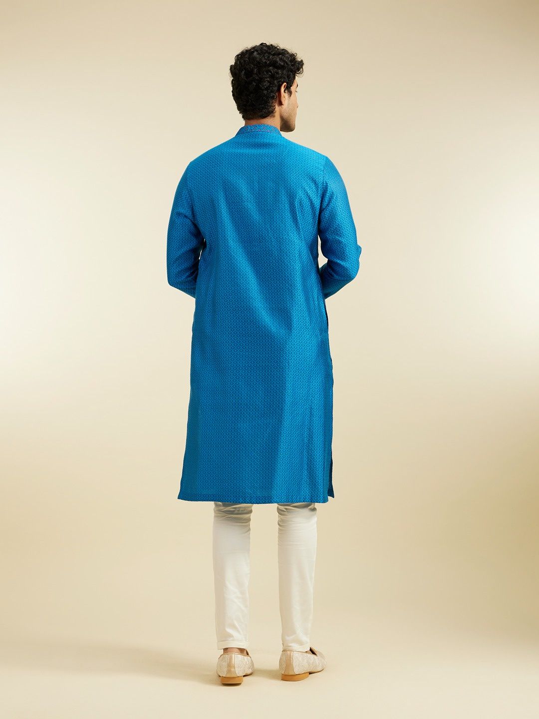 Diwas By Manyavar Blue Blended Viscose Self Design Kurta Set | S