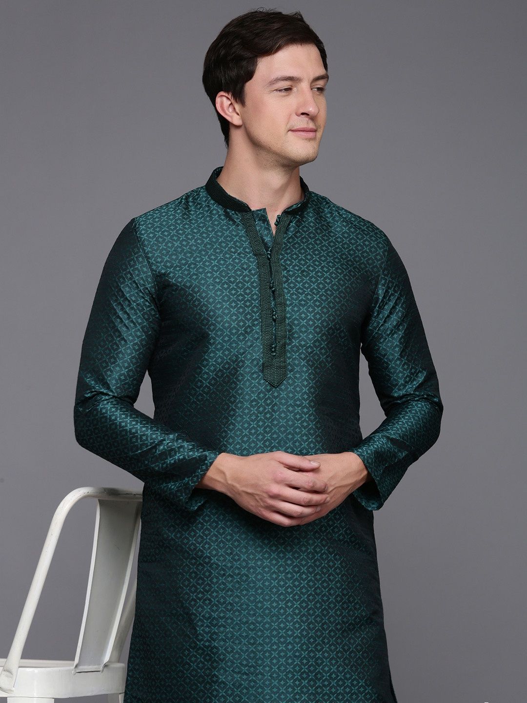 Diwas By Manyavar Green Art Silk Self Design Kurta Set | XXL