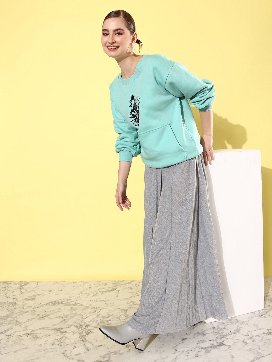 Difference Of Opinion Women's Sweatshirt | Dowswt029 | Light Green - XL
