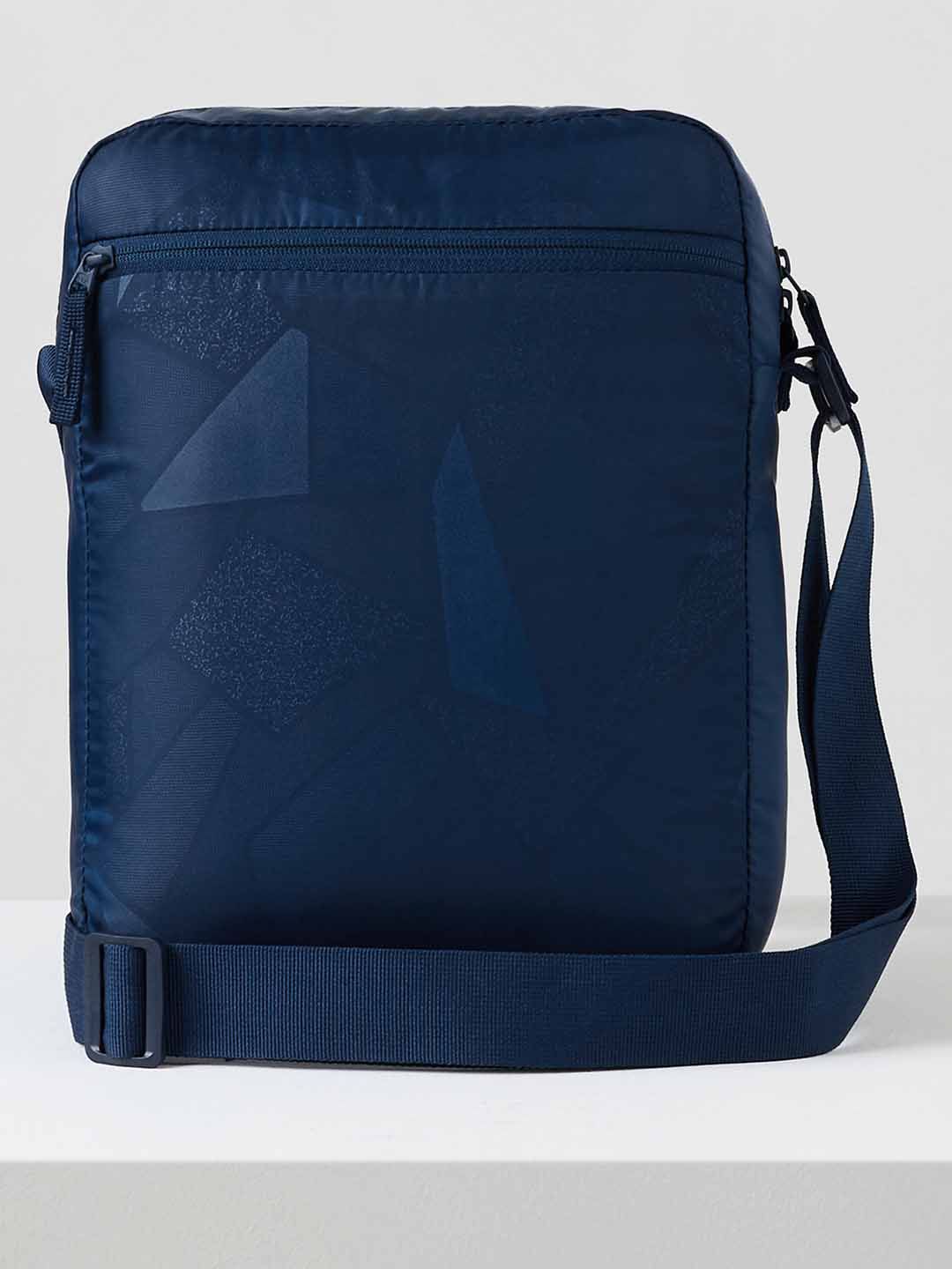 Wildcraft Unisex Polyester 7.5 L Sling Bag | Blue - Free Size
