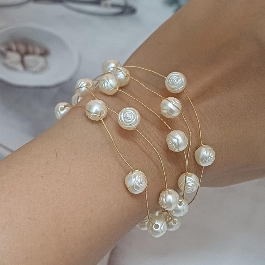 5 Line Pearls Bracelet Gold Style 1