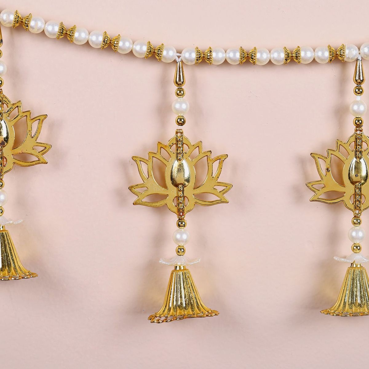 IGP Golden Lotus and Bell Toran