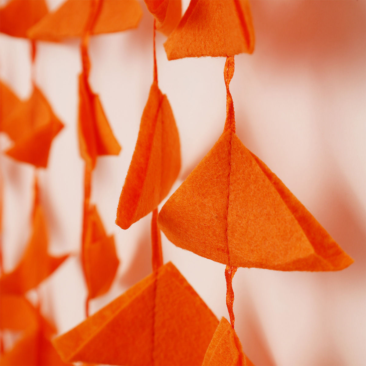 Oye Happy Colour Hanging Pack