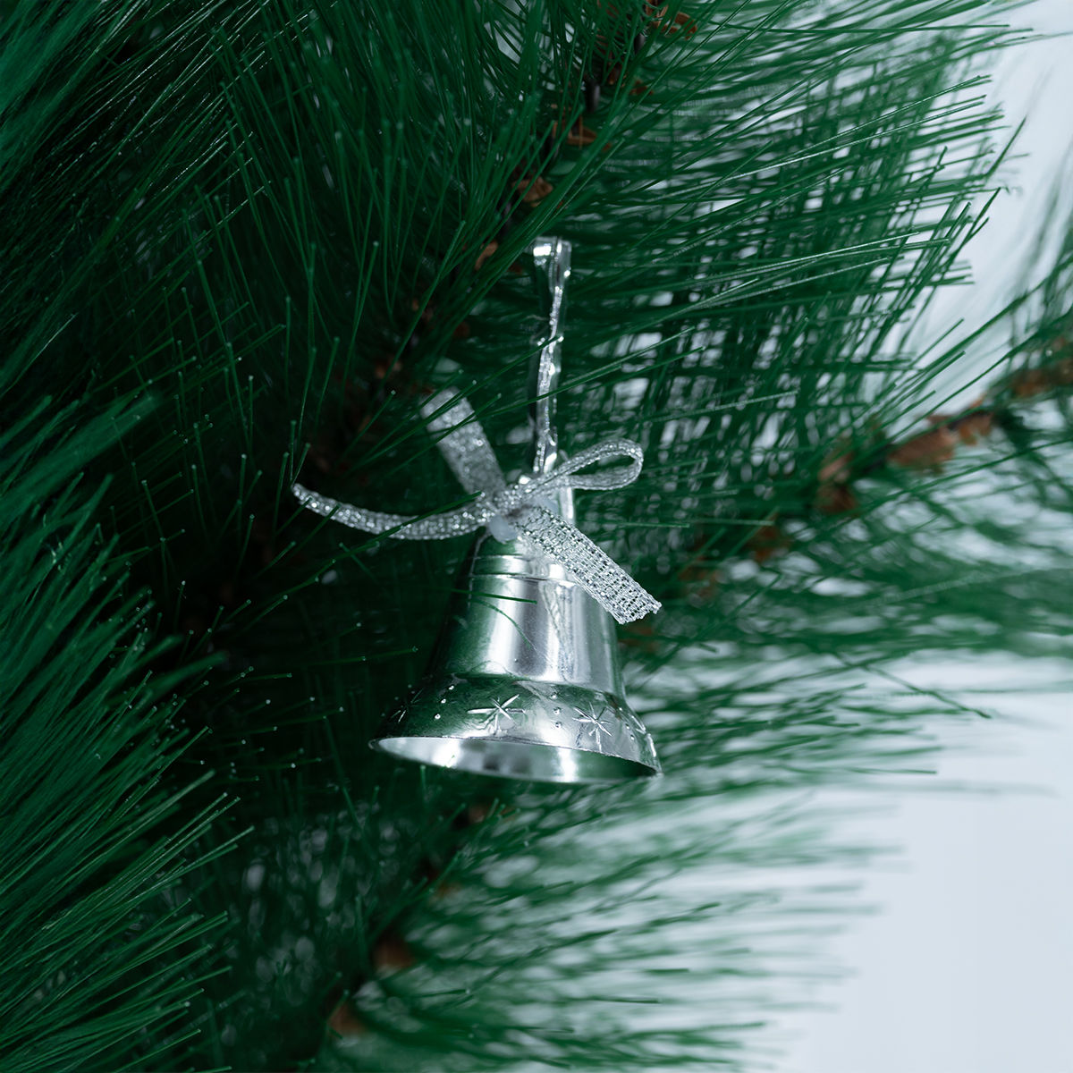 Gullak 12 pcs Bell In Card 24 / Opp Silver