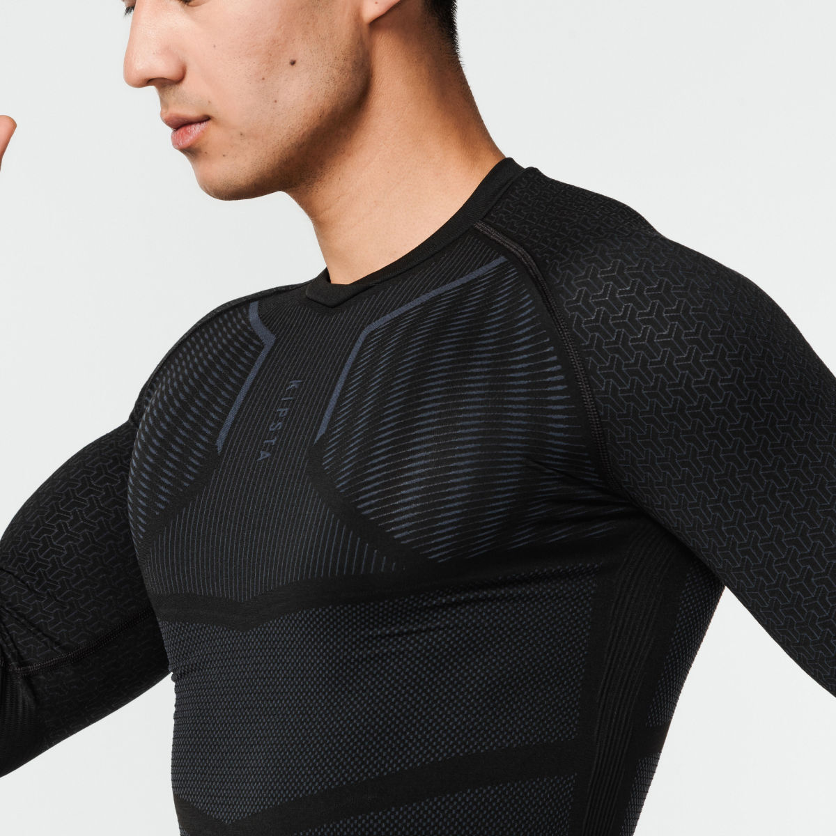 Kipsta By Decathlon Men's Quick Dry Long Sleeve Compression T-shirt | Black - S