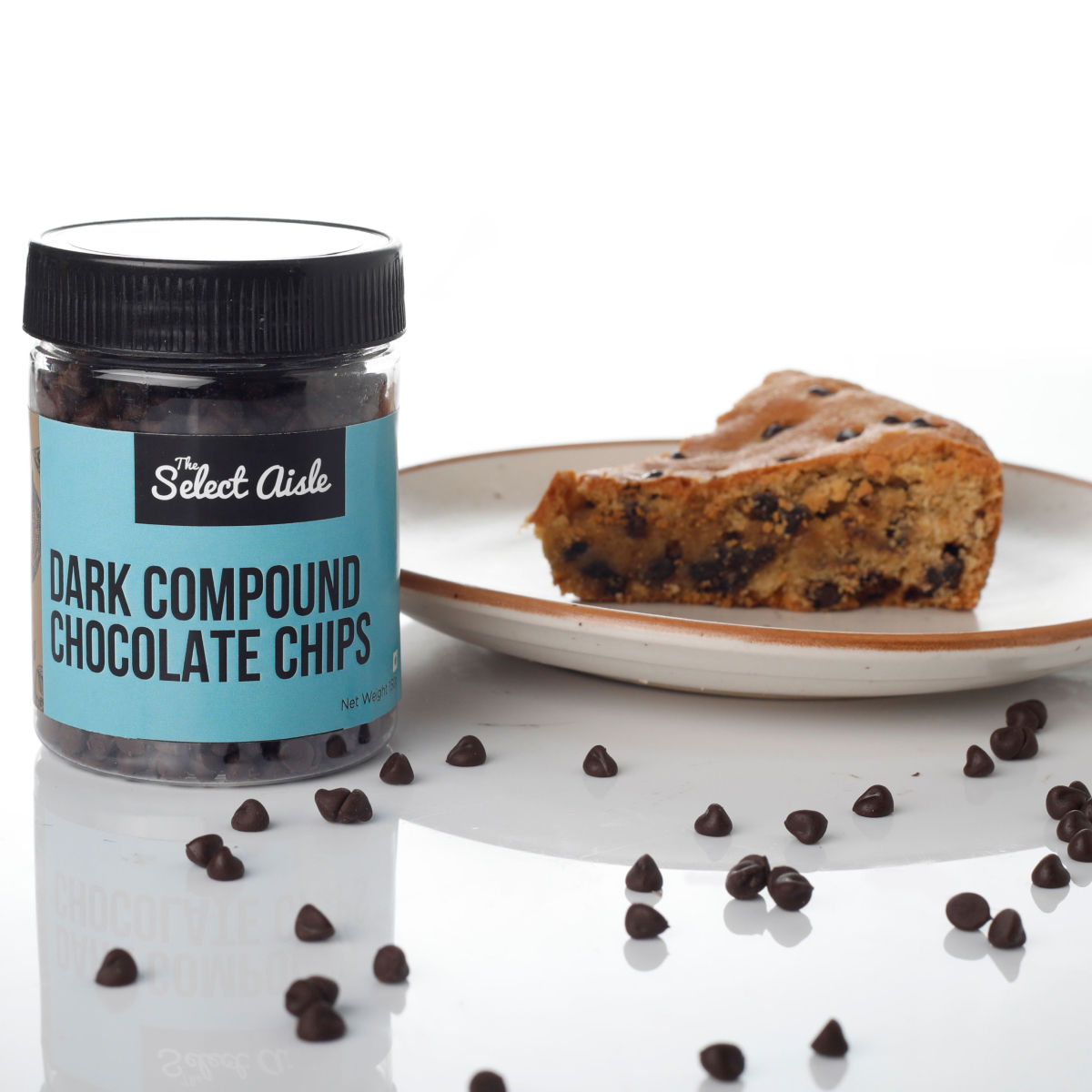 The Select Aisle Dark Chocolate Chips(150gms) & Kwality Wall'S Shameless Vanillaâ Tub(700ml) Combo