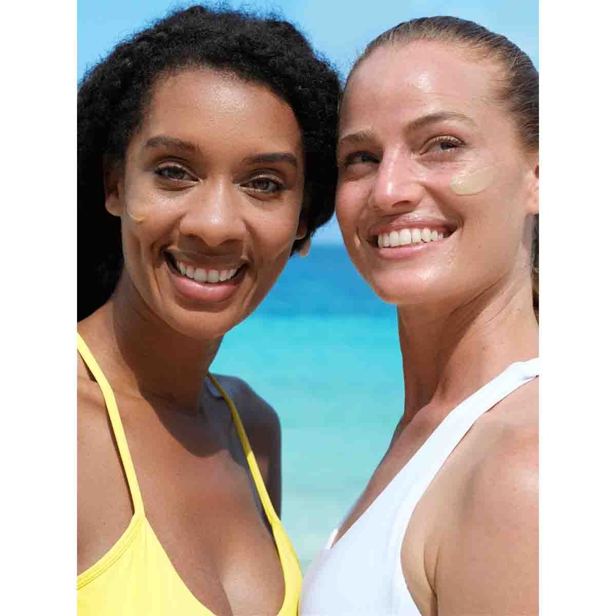 Fre Glow Me + Tinted Mineral SPF 30 (Medium Deep)