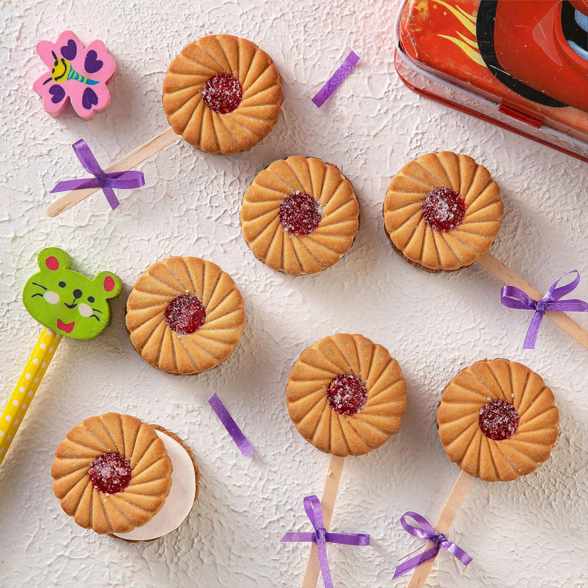 Britannia Treat Jimjam Cream Biscuits