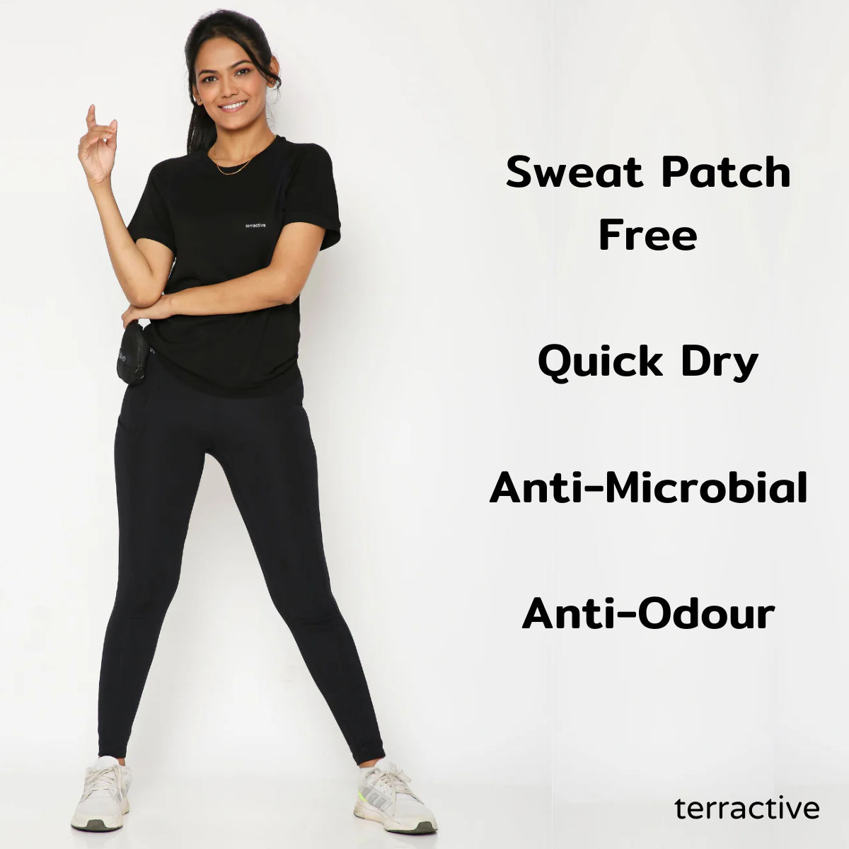 Terractive Women's Seamless Performance Tee | Black/Blue - L