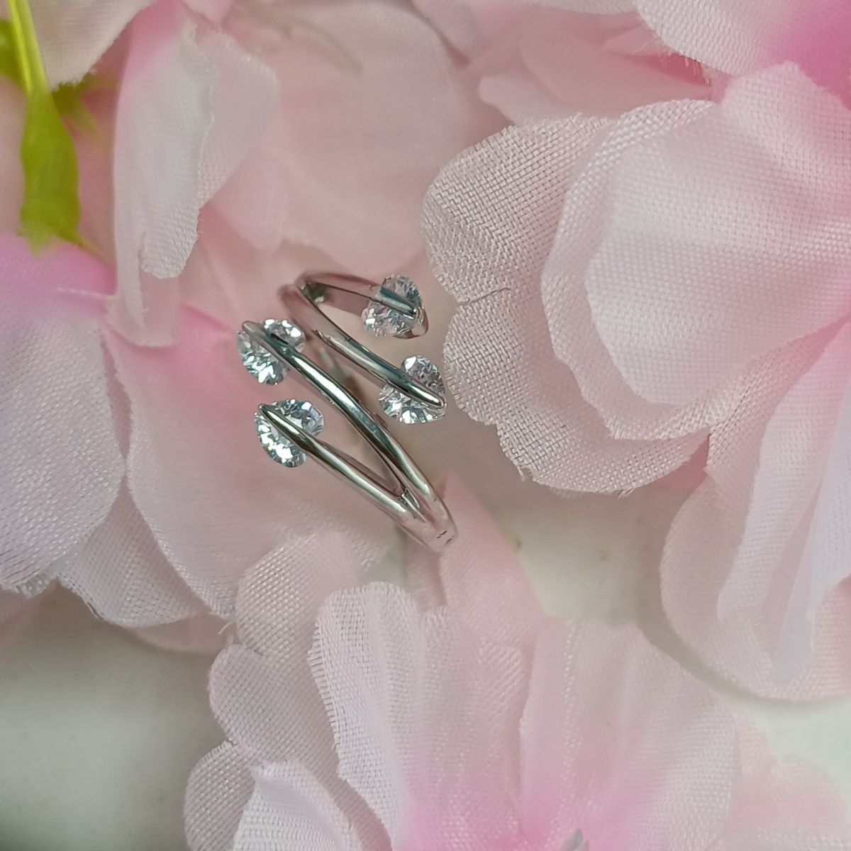 4 Diamond Ring- Flexible Size-Chrome