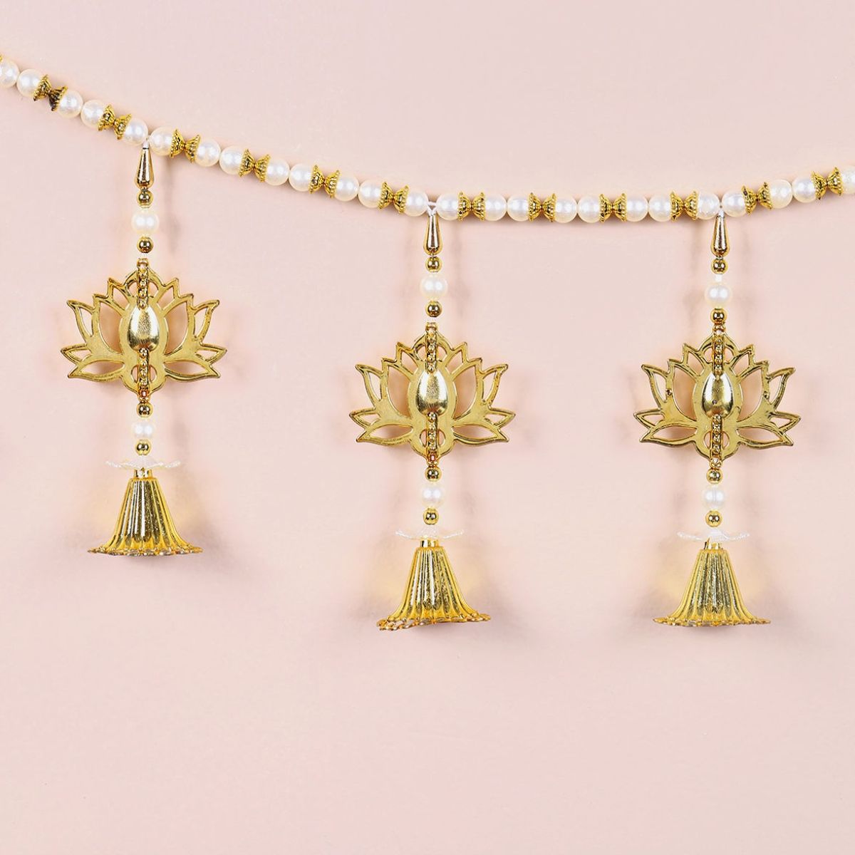 IGP Golden Lotus and Bell Toran