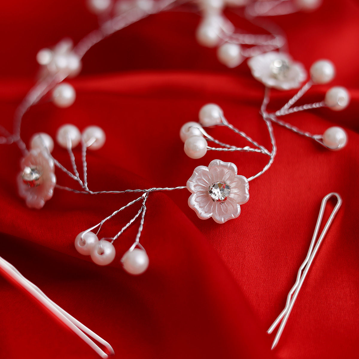 Oye Happy Designer Hair Accessory
