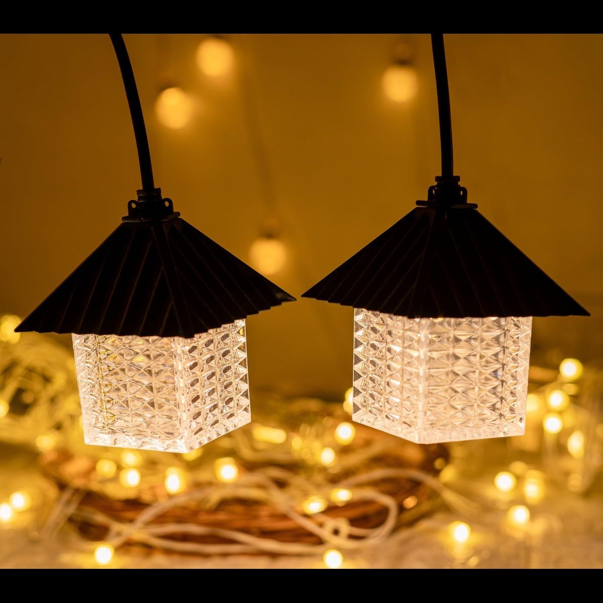 Desidiya Cube Design Outdoor String Lights  Warm White Glow For Indoor & Outdoor Charm