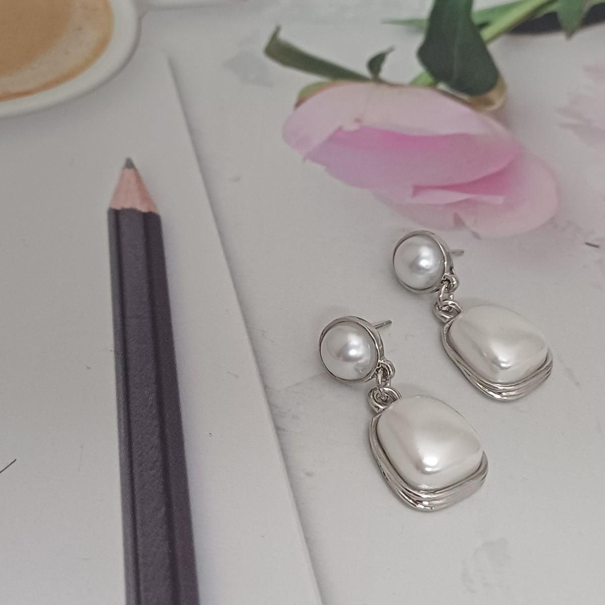 Pearl Drop Rectangle Silver