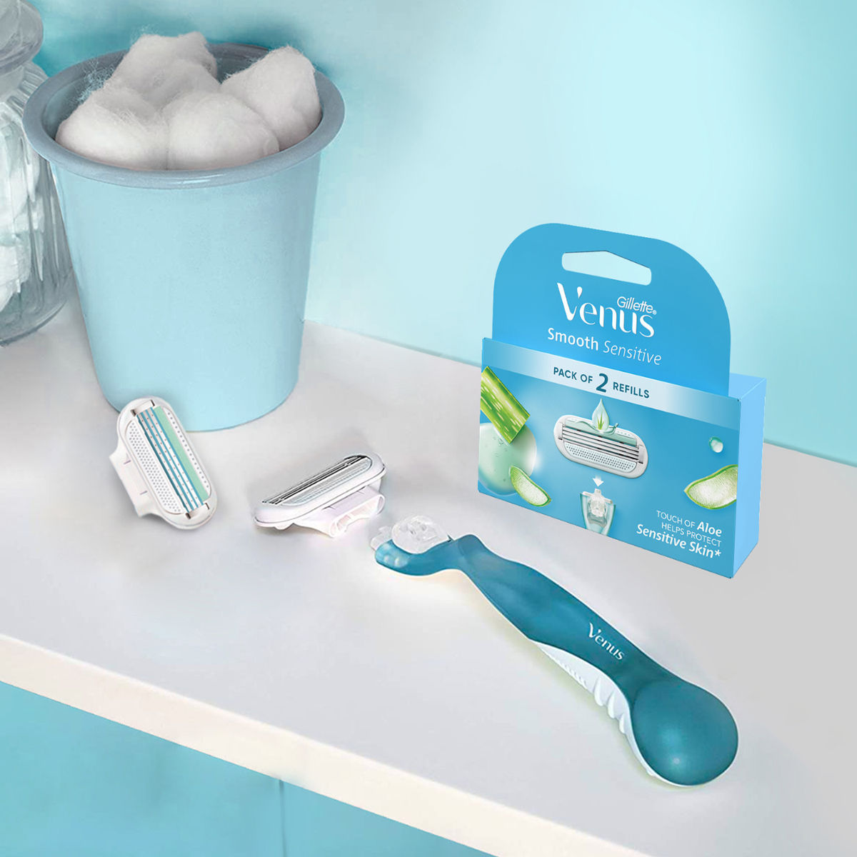 Gillette Venus Smooth Combo Pack|Razor Plus 2 Refills|Aloe Vera Smooth