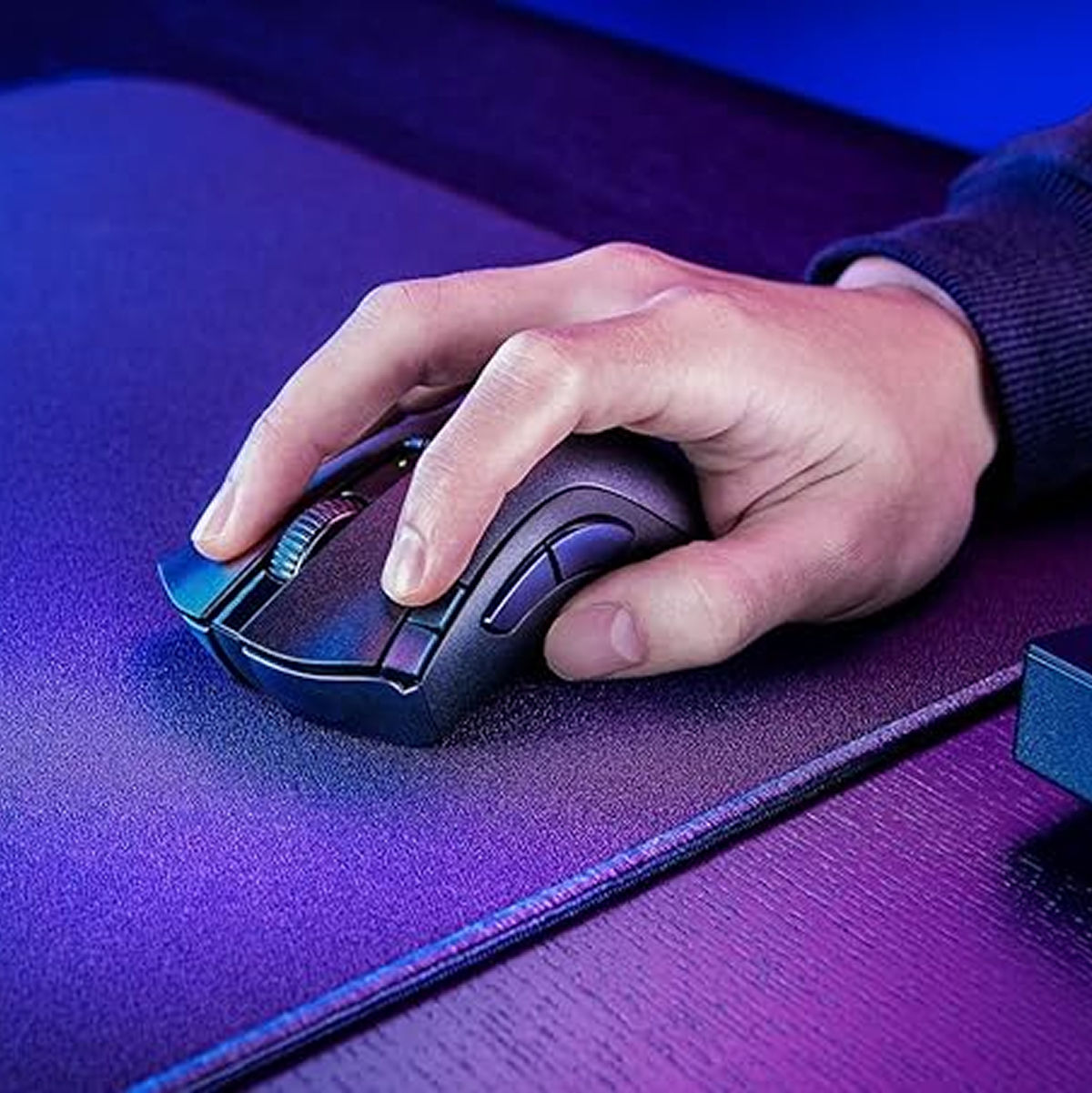 Razer Bluetooth Deathadder V2 X Hyper Speed: Ergonomic Design With 16000 Dpi - 235Hr Battery Life