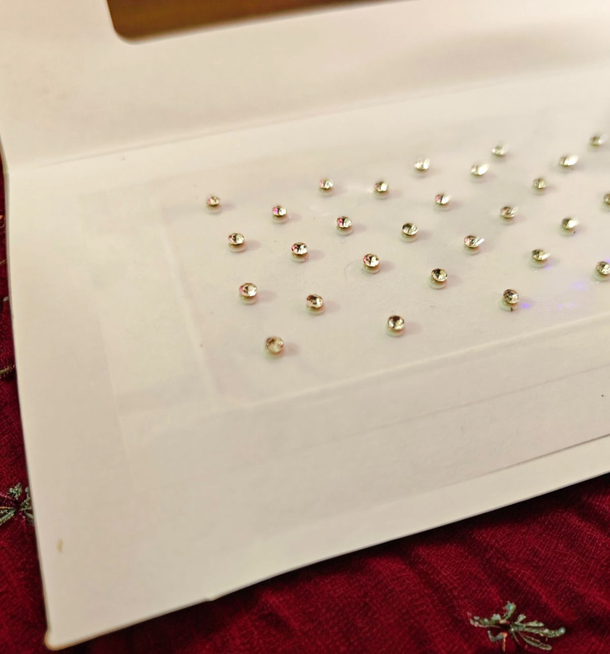 House Of Festivals White Diamond Cut Tiny Rhinestone Bindi
