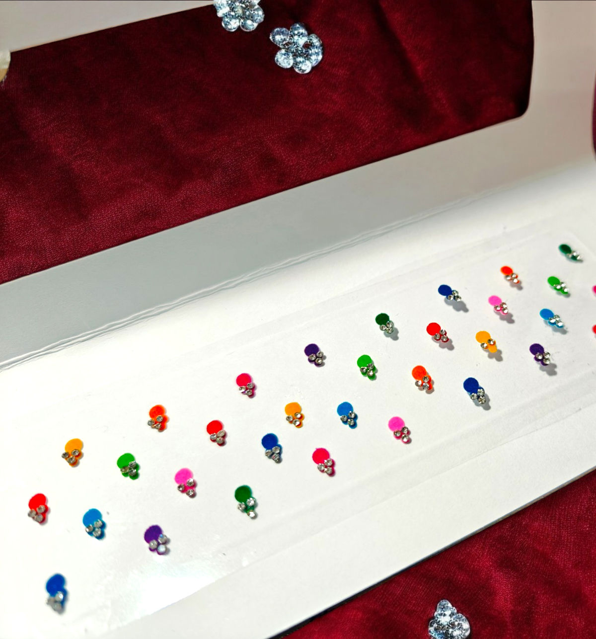 House Of Festivals Fancy Bindi Multicolor