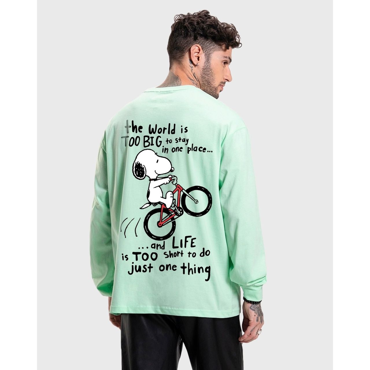 Bewakoof Official Peanuts Merchandise Men's Move On Graphic Printed Oversized T-shirt | Green - M