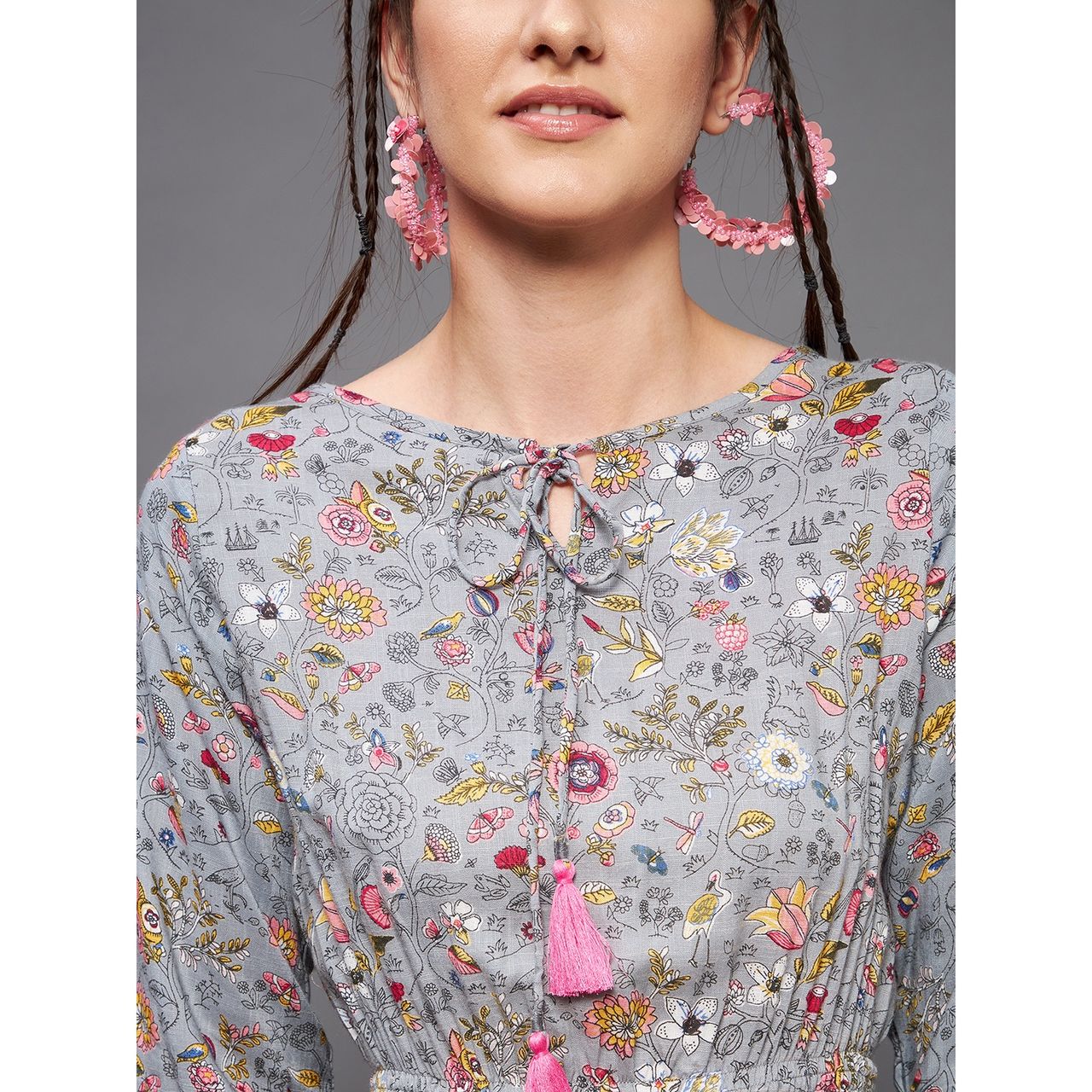 Miss Chase Write Your Name Tie - Up Maxi Top | Multicolored | Base-Grey - L